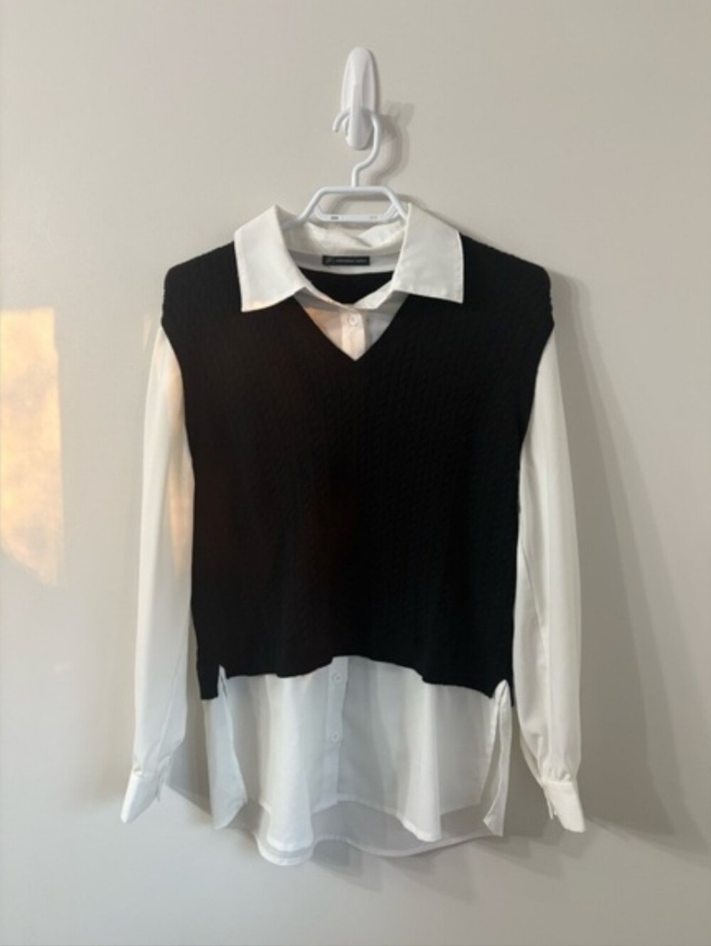 83. Adrianna Papell blouse